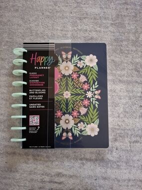 Happy Planner Classic Undated Notebook - Navy Floral (Butterflies and Blooms)